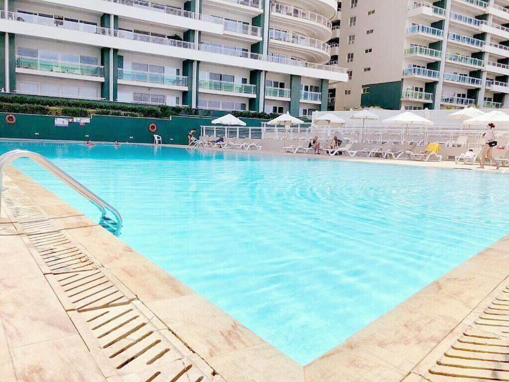 Apartment With Pool Слима Экстерьер фото